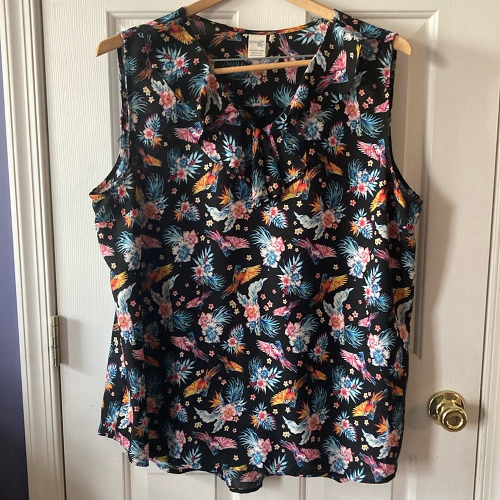 Terra and Sky floral tank top